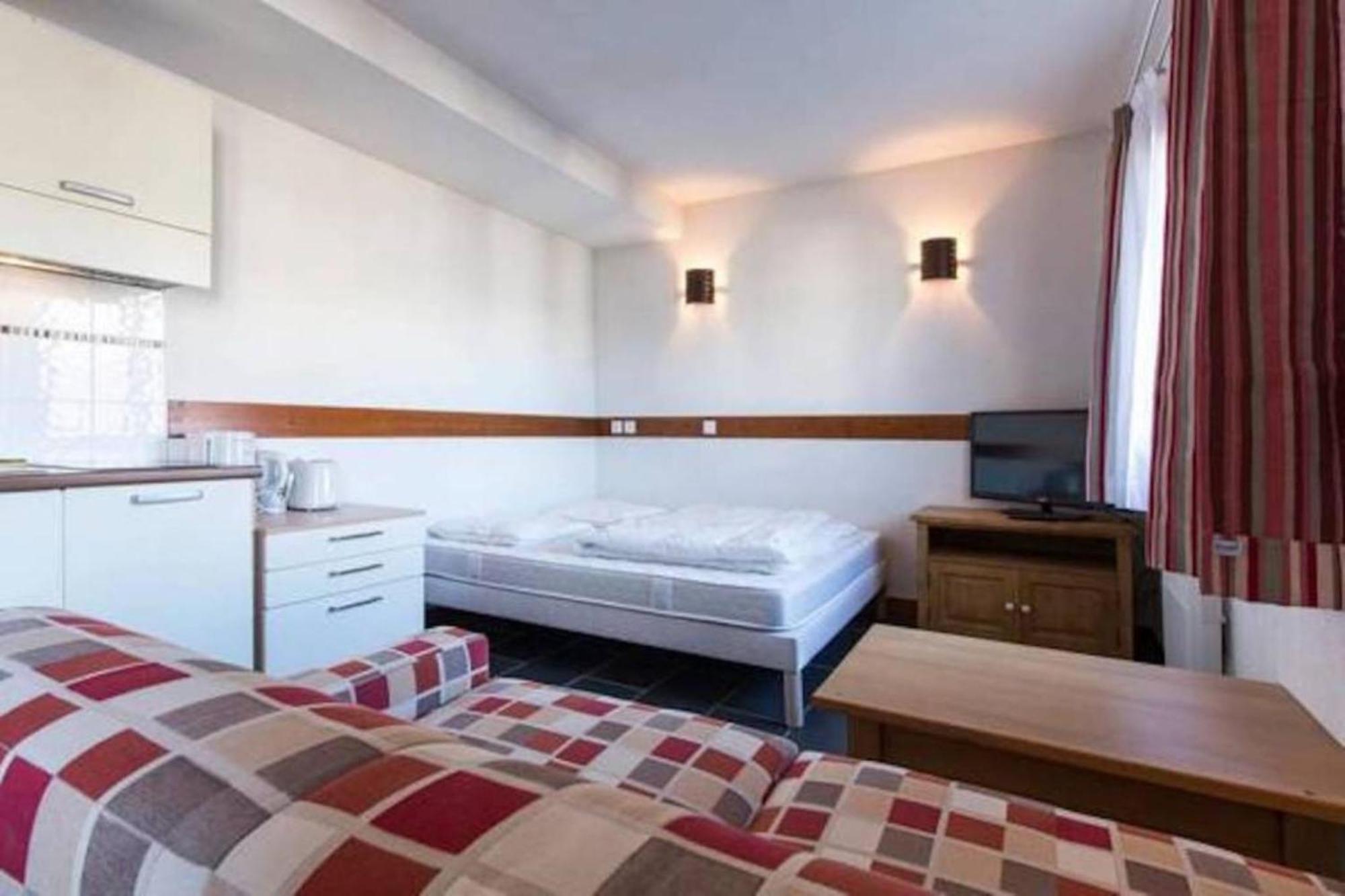 Les Aiguilles De Warens Aparthotel Комбо Екстериор снимка