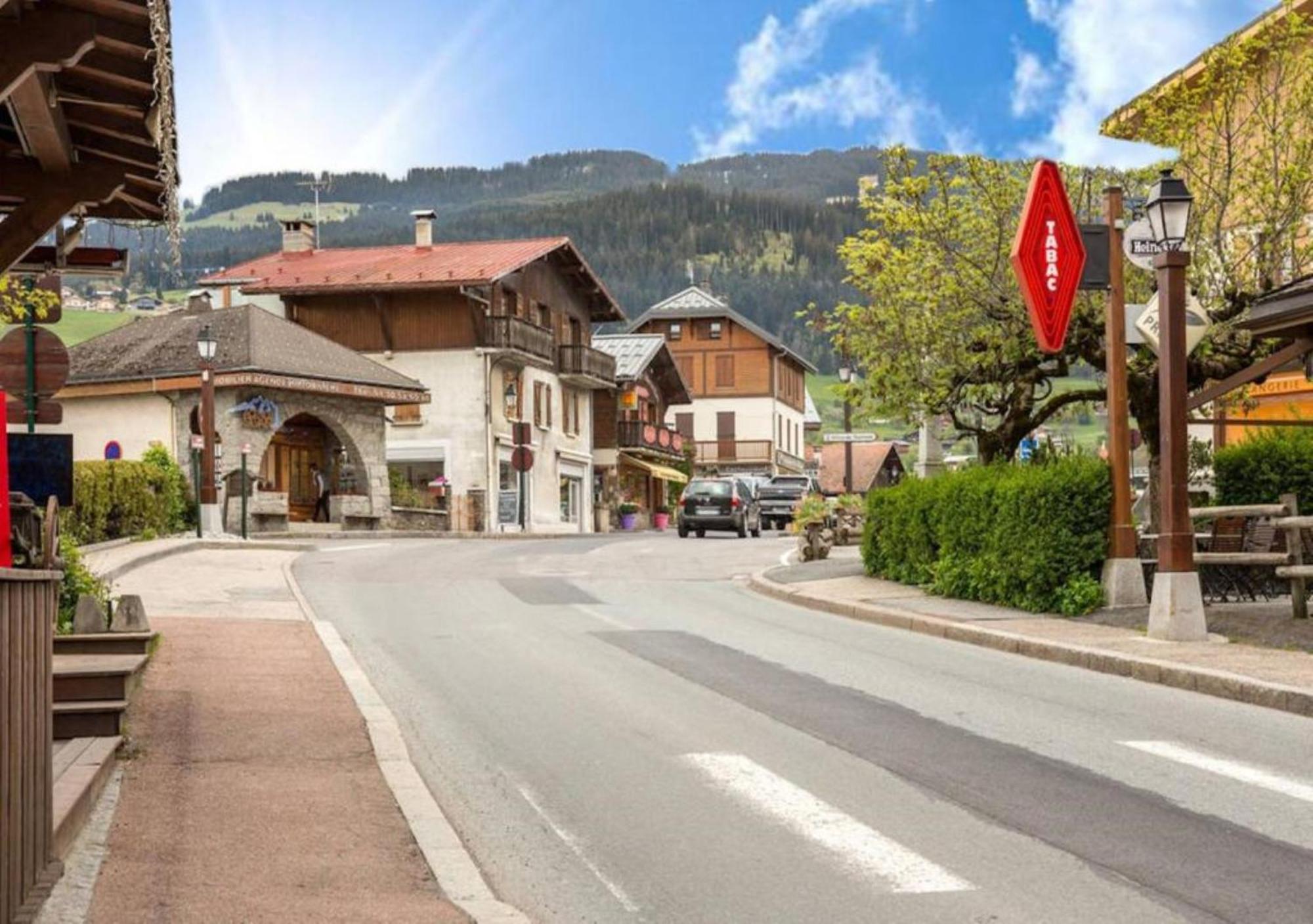 Les Aiguilles De Warens Aparthotel Комбо Екстериор снимка
